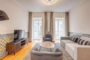 Hip & Renovated T.M. Flat in Bairro Alto